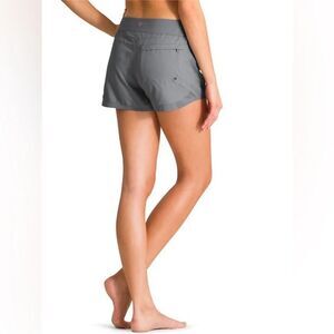 Athleta Go The Distance Shorts Gray Elastic Waist Shorts, XL (C9)